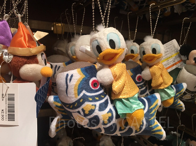ドナルドぬいぐるみバッジ