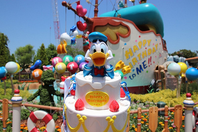 ドナルドのバースデー記念ポップコーンバケット