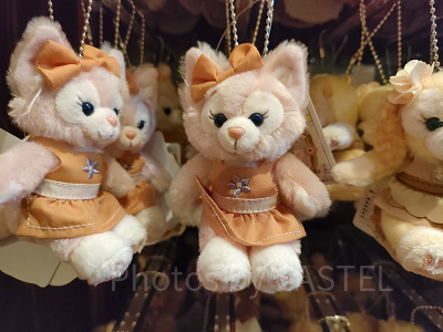 ダッフィー＆フレンズのサークル・オブ・フレンドシップ：リーナ・ベルのぬいぐるみチャーム