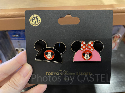 イヤーハットデザインピンバッジ（2個セット）