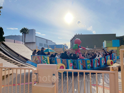 エルモのゴーゴー・スケートボード