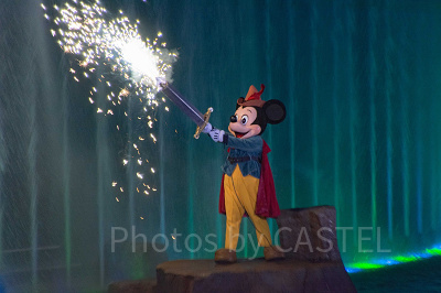 ファンタズミック！（ハリウッドスタジオ・夜） 設定：300㎜ SS1/60 F6.3 ISO640