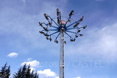 富士急ハイランド／テンテコマイ