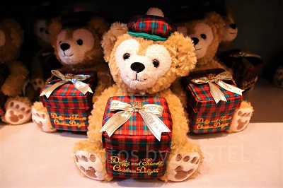 クリスマス限定のスペシャルグッズを手に入れよう！