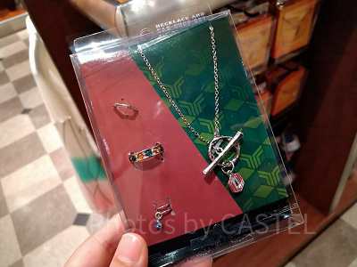 冨岡義勇のネックレス＆イヤーカフセット