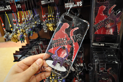 ゴジラ対エヴァンゲリオンスマートフォンケース＆リング