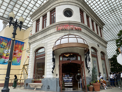 「グルメチョコレート」：ビバリーヒルズ99番地