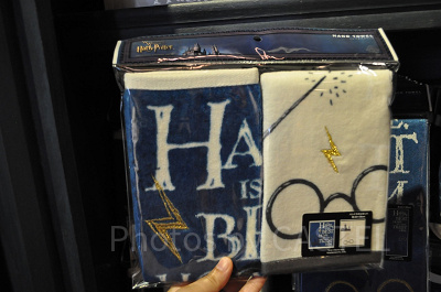 ハリーポッターグッズ/Harry’s Glasses（ハリーズグラッシーズ）のタオル2枚セット