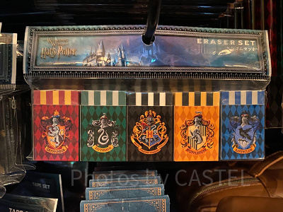ハリーポッターのホグワーツ魔法魔術学校エンブレム消しゴムセット（４寮）