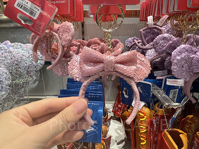 カチューシャ　キーホルダー