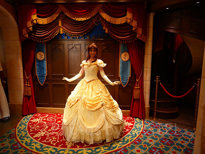 香港ディズニーのグリーティング：ロイヤルレセプションホールのベル