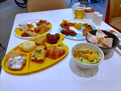 香港ディズニーのインクアンドプレート：ブッフェ