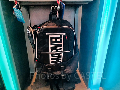 香港ディズニーマーベルグッズ：マーベルロゴリュックサック（黒）