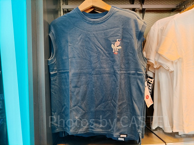 香港ディズニーマーベルグッズ：スパイダーマンのタンクトップ（ネイビー）