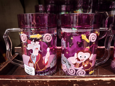 香港ディズニーミスティックマナーグッズ：水入りカップ