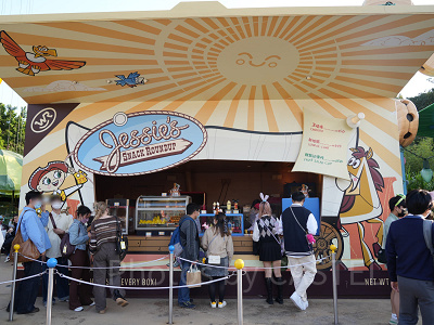 香港ディズニーランドのレストラン：ジェシーのスナック・ラウンドアップ