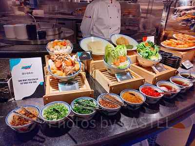 香港ディズニーのインクアンドプレート：野菜もずらり