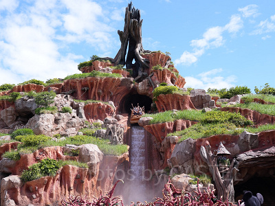 早朝はファストパスなしで乗れるかも？