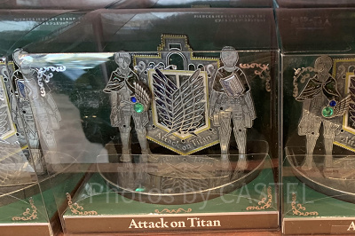 ジュエリースタンド＆ピアスセット〔USJ×進撃の巨人〕