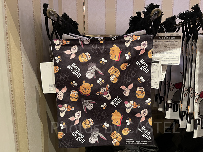 きんちゃく裏（くまのプーさんべスティーズグッズ）