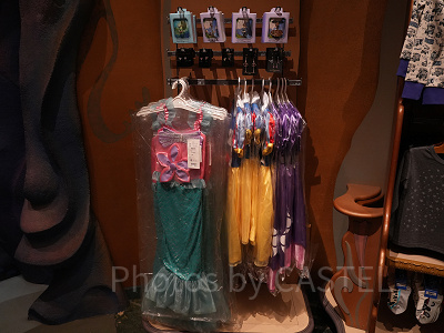 キス・デ・ガール・ファッション　衣類