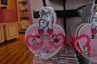 Love！FLUFFYのハートイヤリング