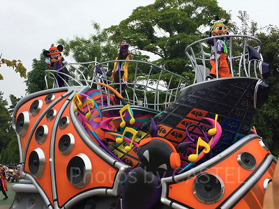 ミッキー&マックスのフロート