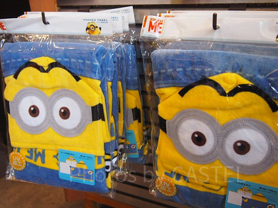 ミニオンフード付きタオル