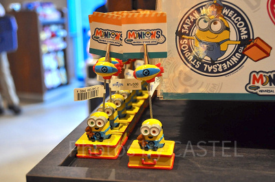 MINIONS TRAVELメモスタンド