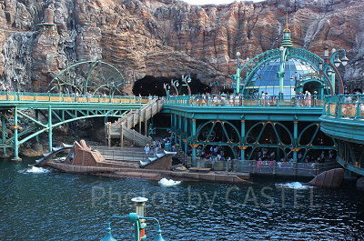 ノーチラスギャレーとノーチラス号