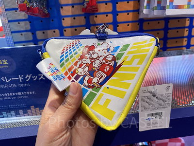 パックンフラワーのポーチ裏面
