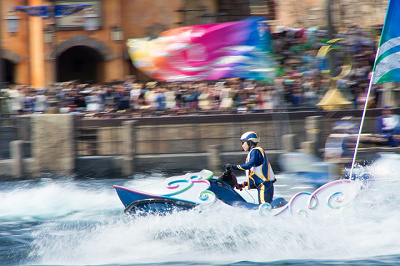 流し撮り作例① 設定：300㎜ SS1/50 F18 ISO100