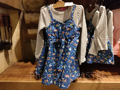 パークモチーフワンピース