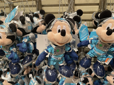 ぬいぐるみバッジ（スペースマウンテンファイナルグッズ）