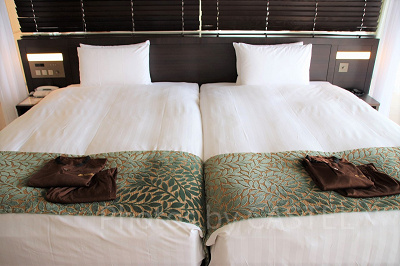 プレミアビュースイートのベッド