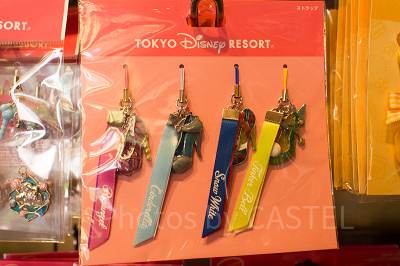 2019】ディズニーランド＆シーのストラップ15選！ペアやプリンセスがお