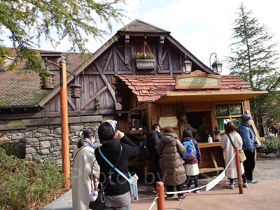 ル・プティ・ポッパーの待ち列：14時頃撮影