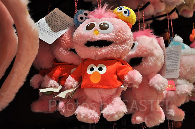 セサミでおめかしモッピーぬいぐるみキーチェーン