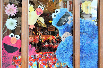 セサミストリートグッズのお店