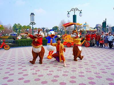 上海ディズニー：タイ・チー・ウィズ・キャラクター