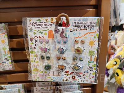 上海ディズニーズートピアグッズ：イヤリングセット