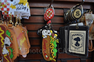 「スヌーピーホットドッグ」グッズ／USJ