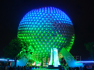 エプコットのスペースシップ・アース