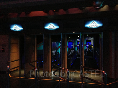 スターツアーズの乗り場