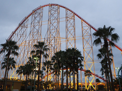 園内からのスチールドラゴン