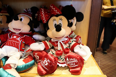 ぬいぐるみ　ミニー