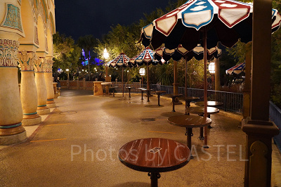 サルタンズ・オアシス：テラス席