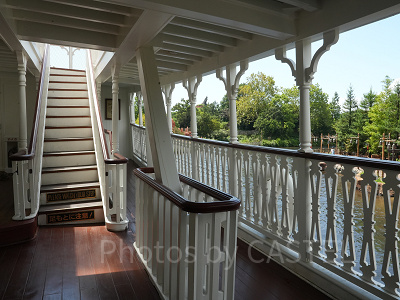 運行中にデッキの移動が可能です