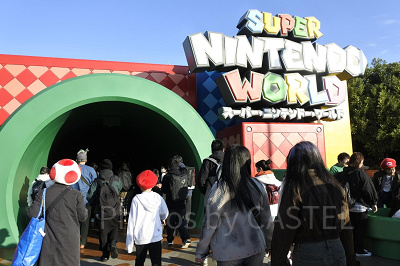 スーパー・ニンテンドー・ワールドの入口