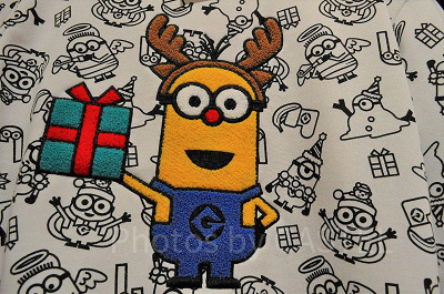 ユニバーサルスタジオストアで販売されていたミニオンのトレーナーワッペン部分がキュート